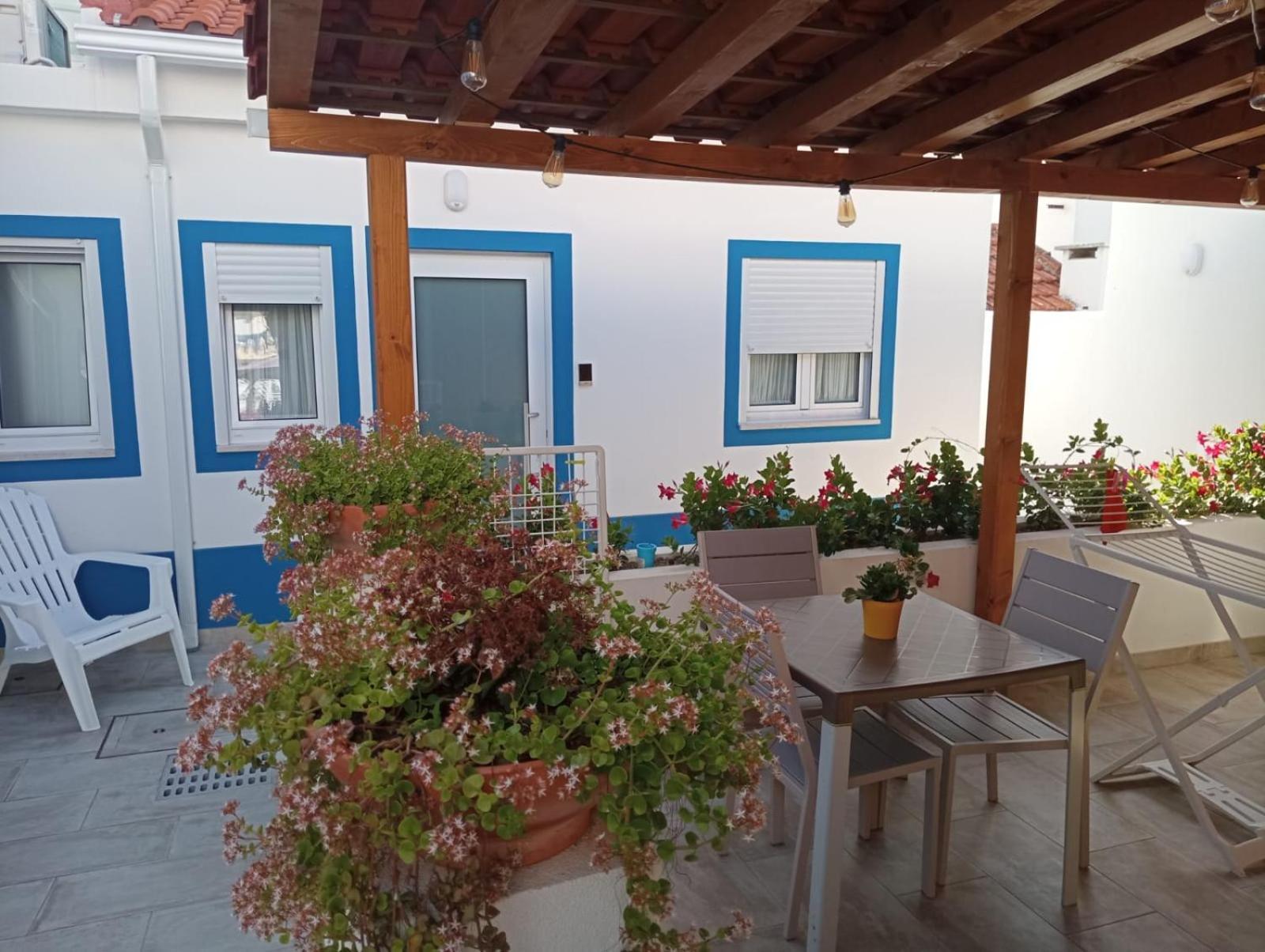 Patio C'Un Casinhas Apartment Nazare Luaran gambar